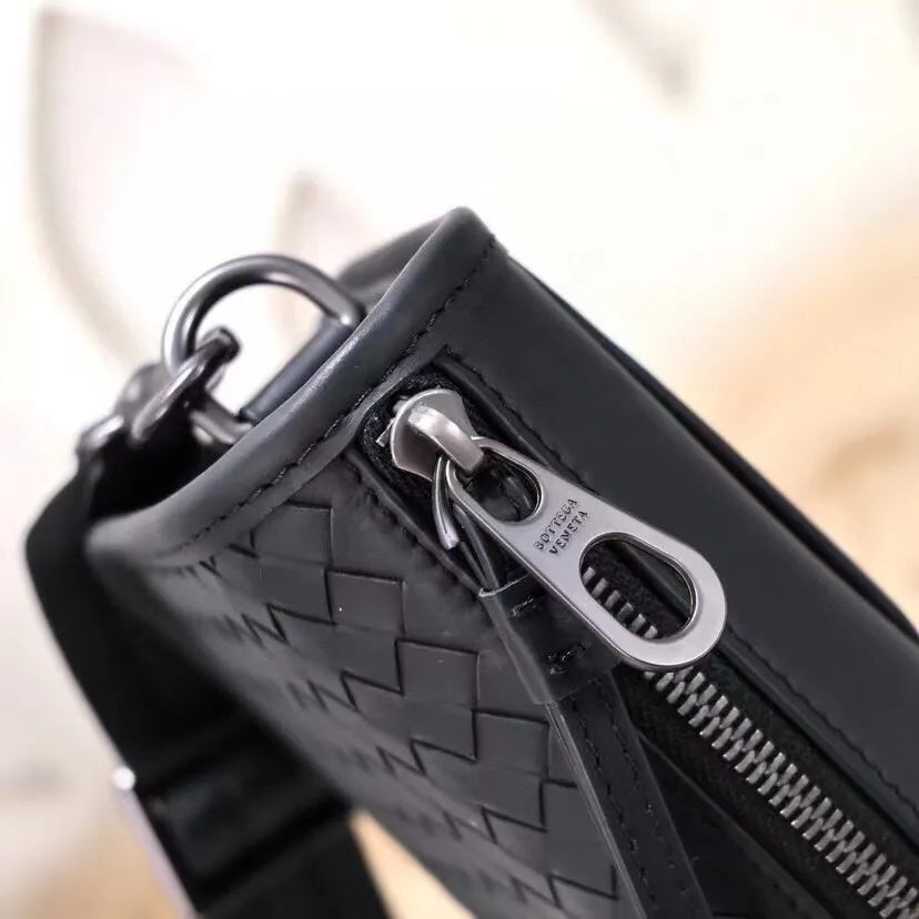 All categories 💚 Top version men’s bags 💚 BV 2024 new BV crossbody bag